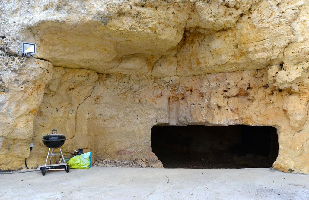 Gites Troglodytes Du Chateau De L'Etoile Vernou-sur-Brenne Room photo